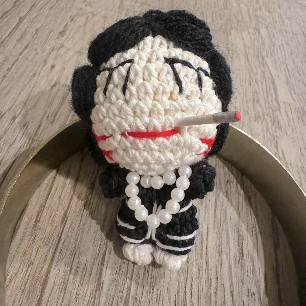 BNWOT RARE MUA MUA DOLLS COCO CHANEL BROOCH - MINI DOLL COLLECTIBLE